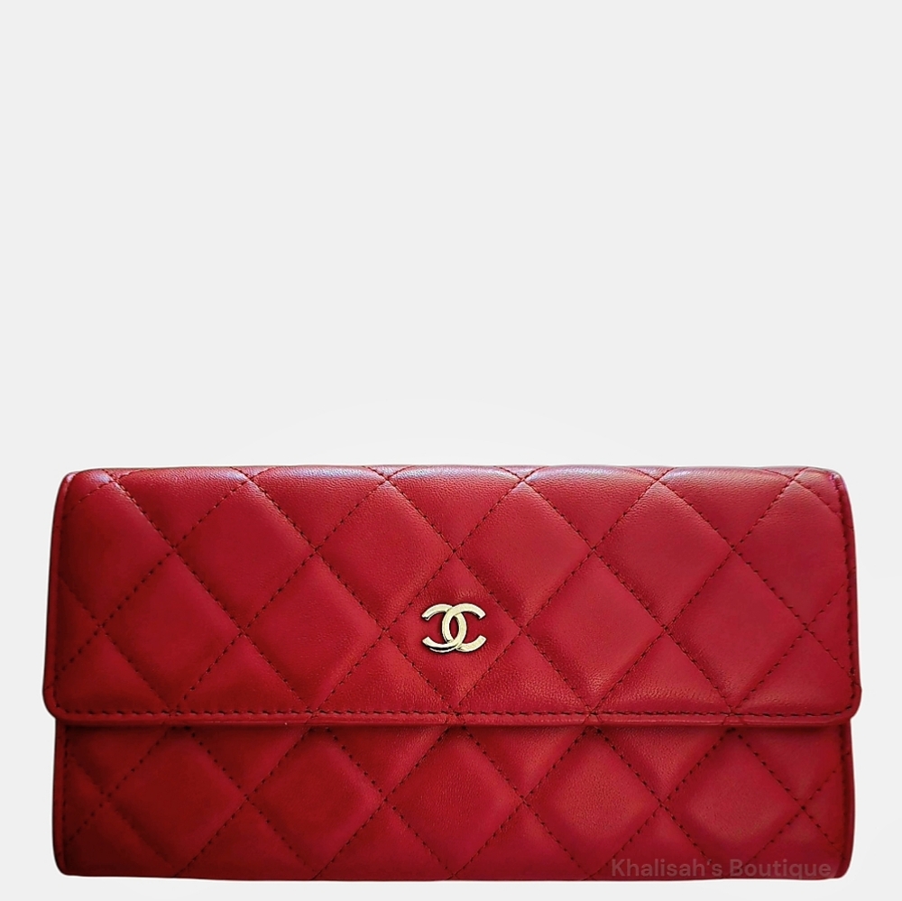 Like NEW! CHANEL LAMB SKIN RED QUILTED LONG WALLET SILVER HARDWARE - Picture 2 of 12